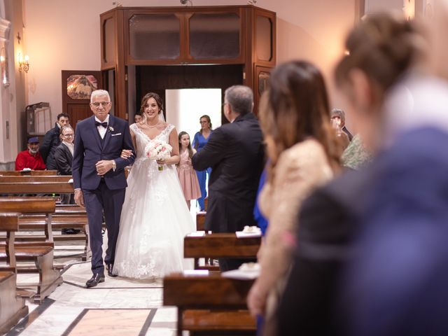 Il matrimonio di Pasquale e Teresa a Pozzuoli, Napoli 24