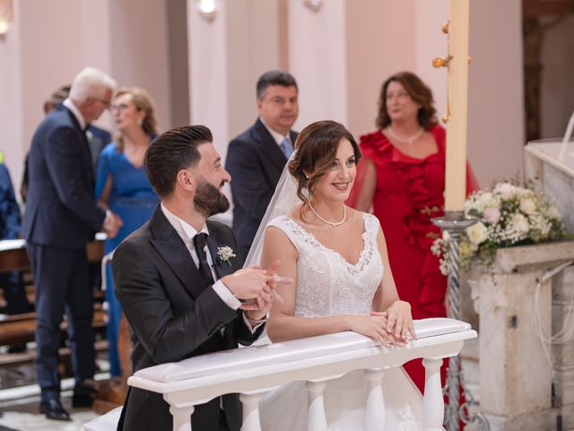 Il matrimonio di Pasquale e Teresa a Pozzuoli, Napoli 38