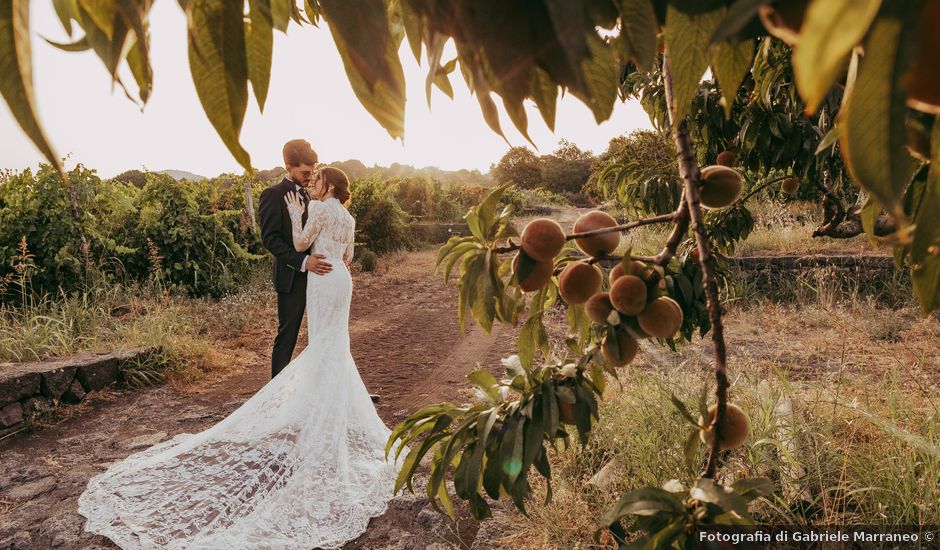 Il matrimonio di Claudio e Elena a San Giovanni la Punta, Catania