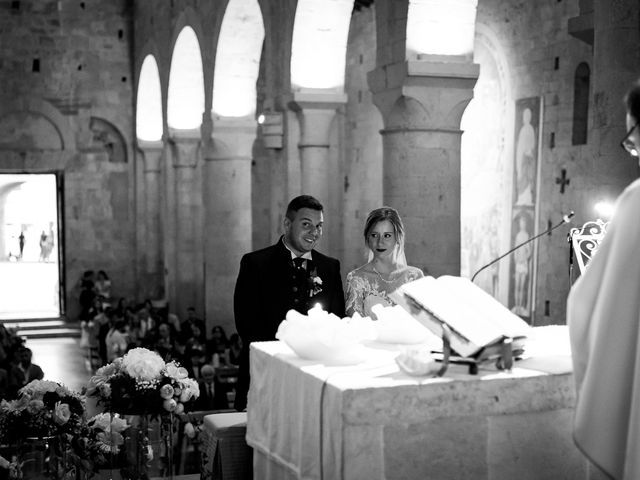 Il matrimonio di Cristian e Sara a Colle di Val d&apos;Elsa, Siena 33