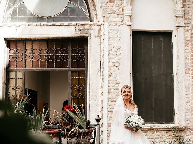 Il matrimonio di Giulia e Elia a Venezia, Venezia 53