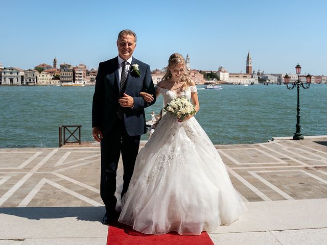 Il matrimonio di Giulia e Elia a Venezia, Venezia 97