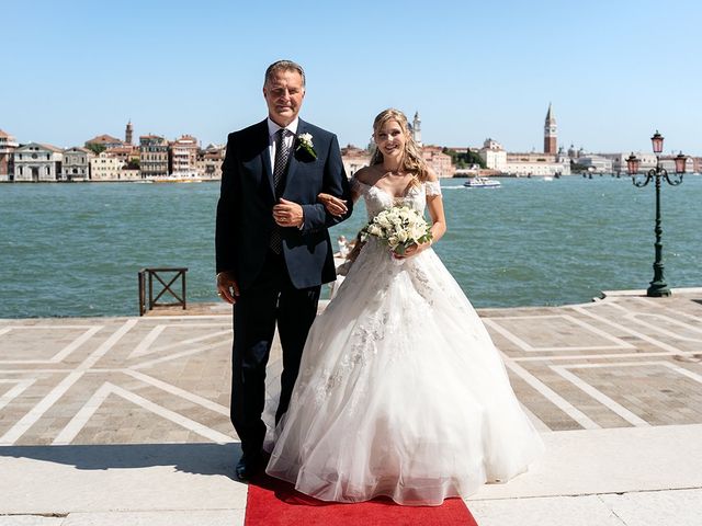 Il matrimonio di Giulia e Elia a Venezia, Venezia 98