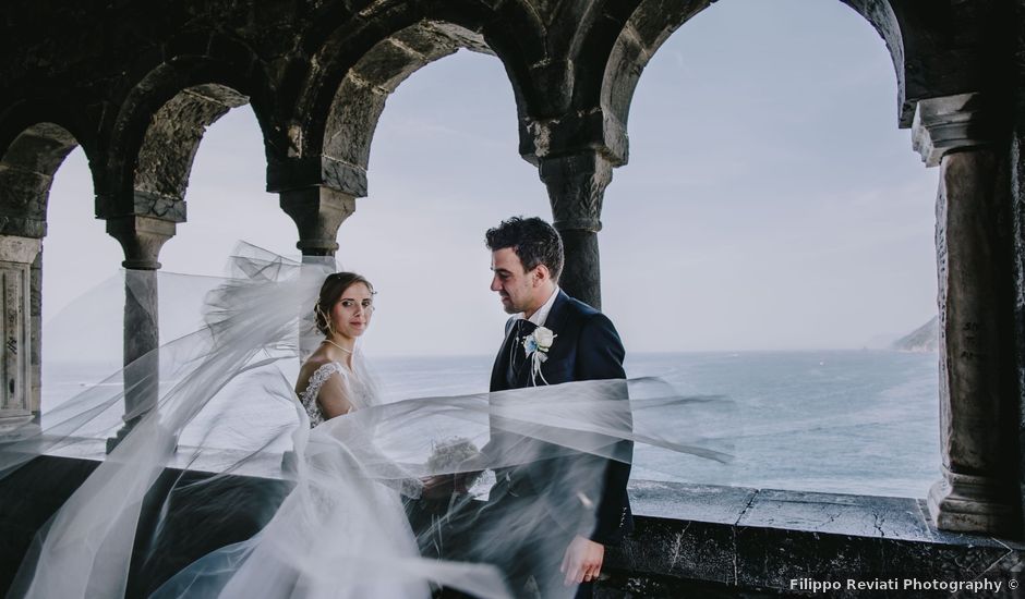 Il matrimonio di Mattia e Maria Elena a Portovenere, La Spezia