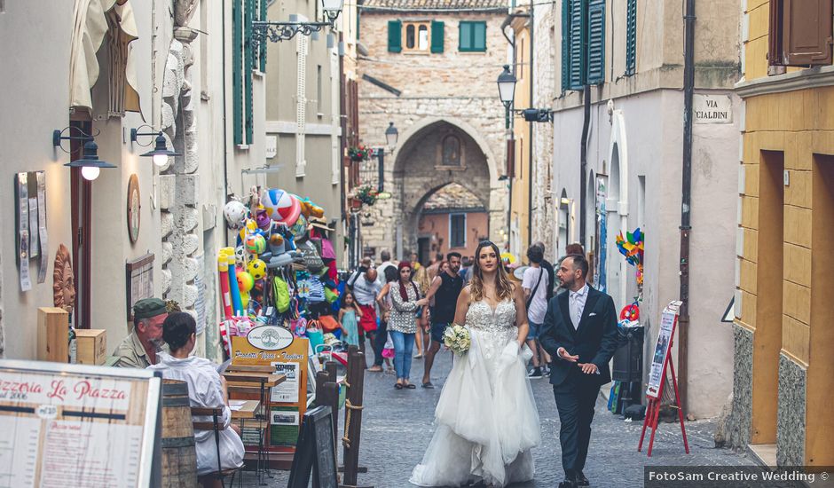 Il matrimonio di Vanessa e Andrea a Sirolo, Ancona