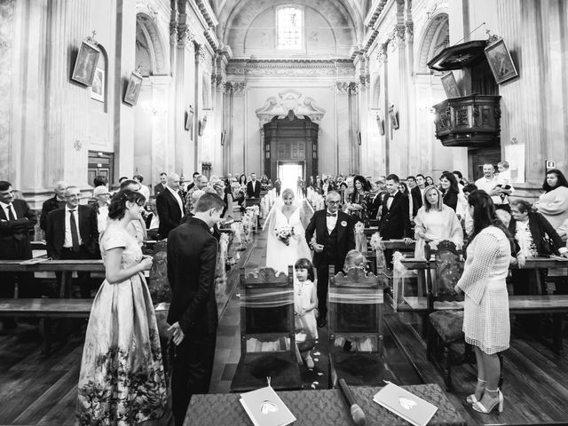 Il matrimonio di Gabriele e Virginia a Losine, Brescia 29