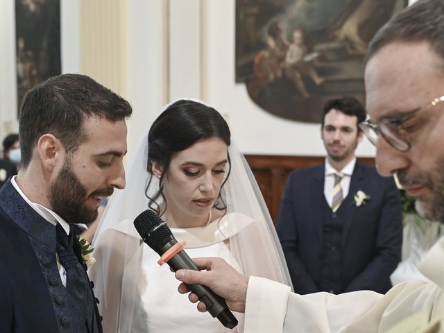 Il matrimonio di Osvaldo Enrico e Cristina a Napoli, Napoli 12