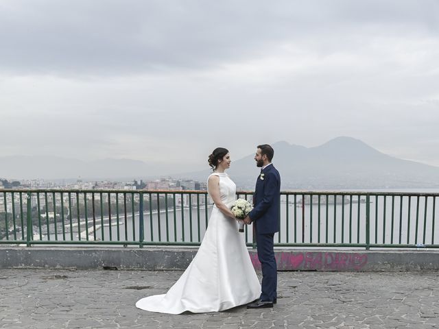 Il matrimonio di Osvaldo Enrico e Cristina a Napoli, Napoli 15