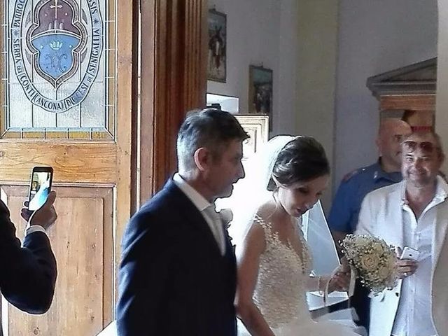 Il matrimonio di Giuseppe e Federica a Serra de&apos; Conti, Ancona 8