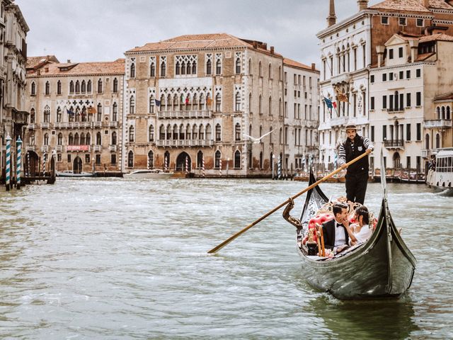 Il matrimonio di Yesenia e Alessio a Venezia, Venezia 23