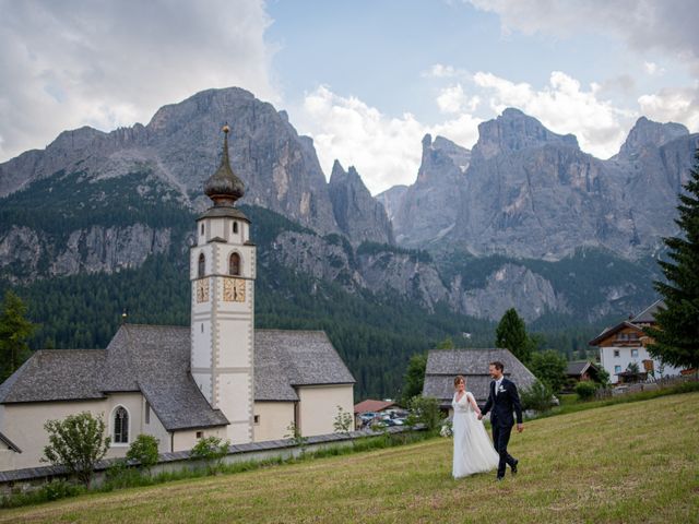 Il matrimonio di Alberto e Elena a Selva di Val Gardena-Wolkenstein in, Bolzano 42