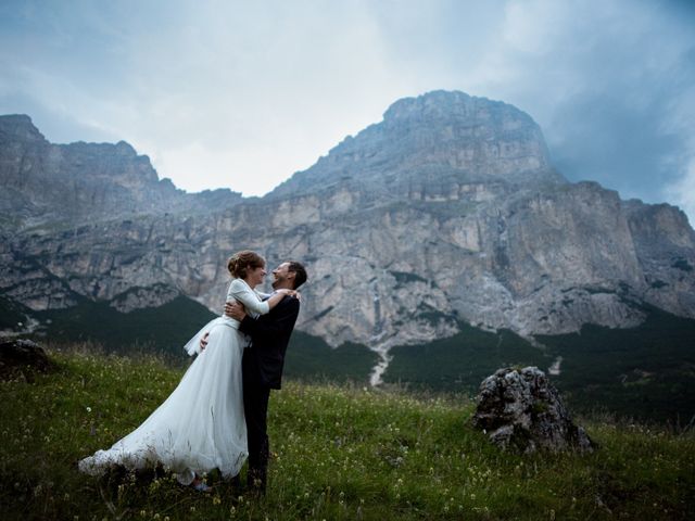 Il matrimonio di Alberto e Elena a Selva di Val Gardena-Wolkenstein in, Bolzano 53