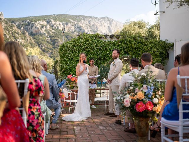 Il matrimonio di Simon e Emma a Oliena, Nuoro 30