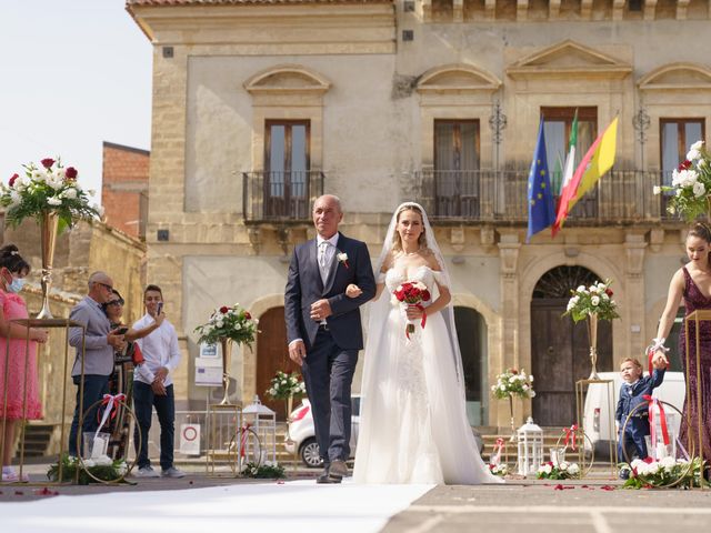 Il matrimonio di Maurizio e Cristina a Scordia, Catania 32