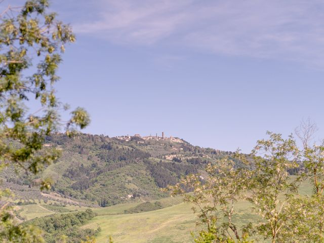 Il matrimonio di Lauren e Hasina a Volterra, Pisa 71