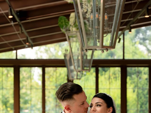 Il matrimonio di Matteo e Veronica a Castagneto Po, Torino 19
