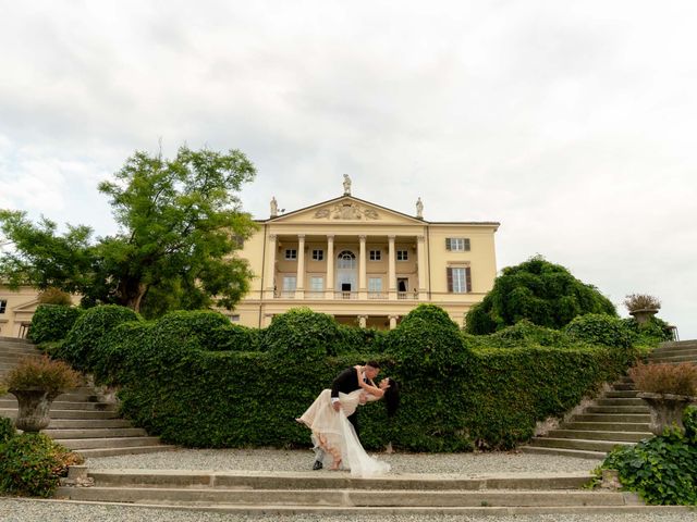 Il matrimonio di Matteo e Veronica a Castagneto Po, Torino 25