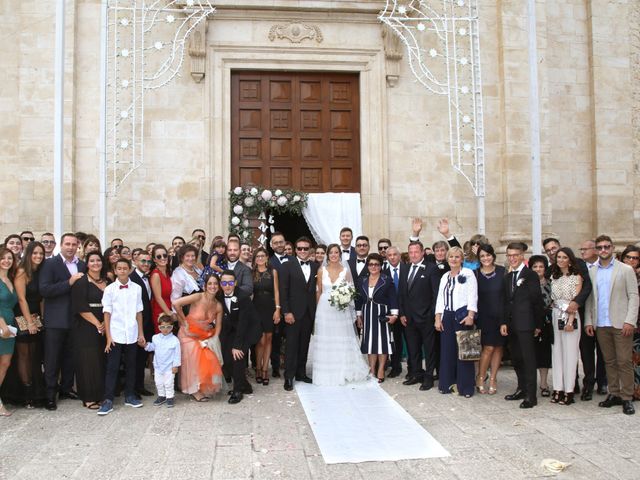 Il matrimonio di Joe e Anna a Sannicandro di Bari, Bari 9