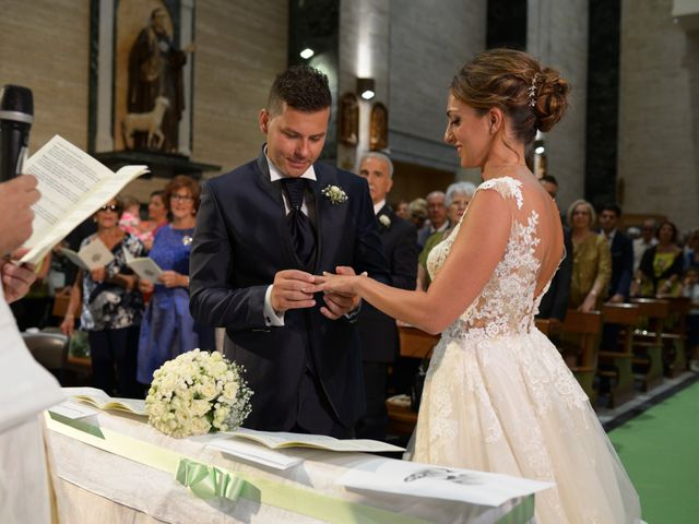 Il matrimonio di Mirko e Valentina a Bari, Bari 15