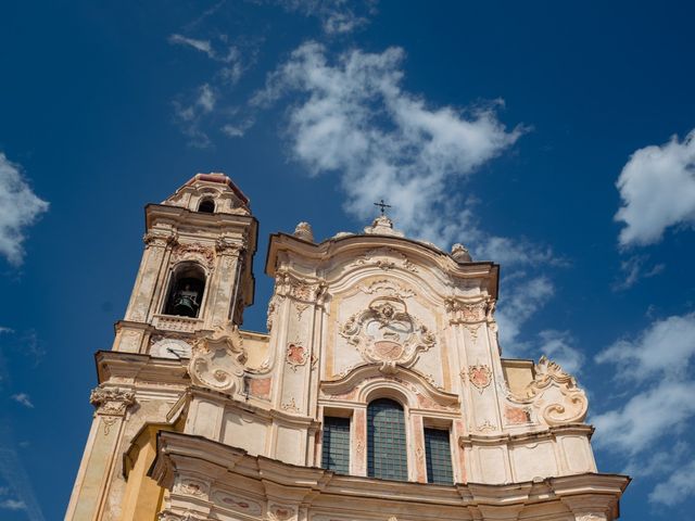 Il matrimonio di Luca e Valentina a San Bartolomeo al Mare, Imperia 19