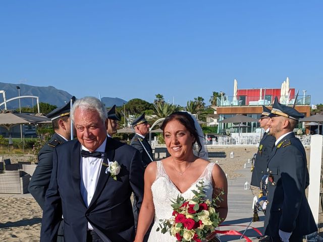 Il matrimonio di Rocco e Lara a Viareggio, Lucca 11