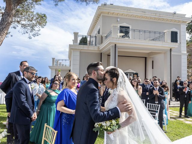 Il matrimonio di Giovanni e Paola a Itala, Messina 13