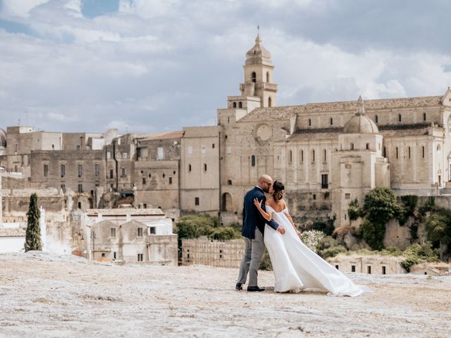 Il matrimonio di Andrea e Antonella a Banzi, Potenza 26