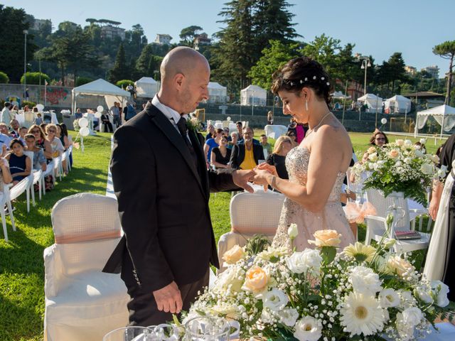 Il matrimonio di Alfiero e Luana a Castel Gandolfo, Roma 33