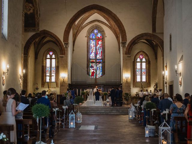 Il matrimonio di Erika e Giovanni a San Casciano in Val di Pesa, Firenze 18