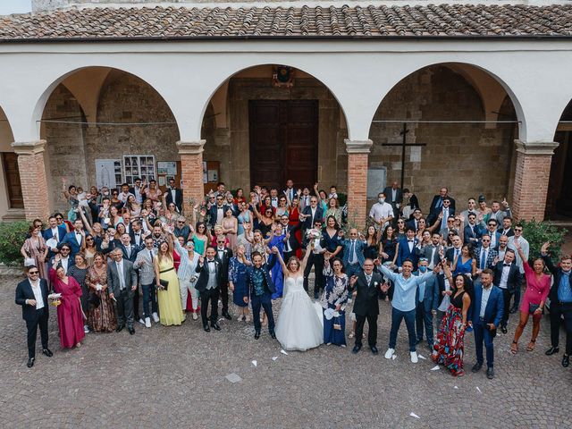 Il matrimonio di Erika e Giovanni a San Casciano in Val di Pesa, Firenze 24