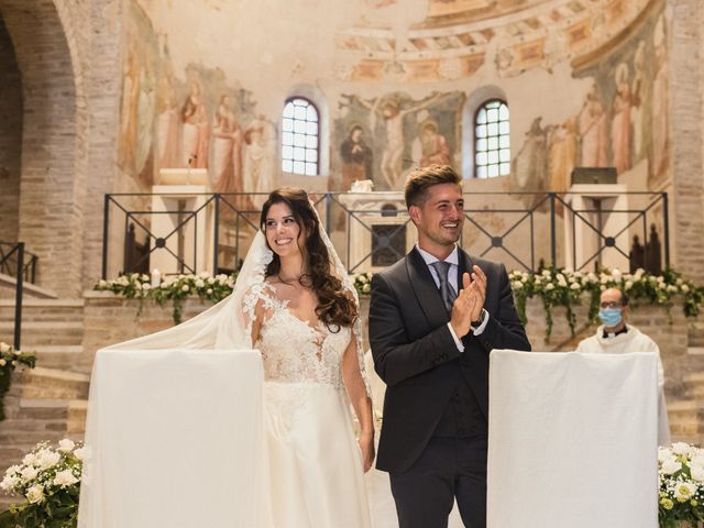 Il matrimonio di Matteo e Caterina a Bagnacavallo, Ravenna 43