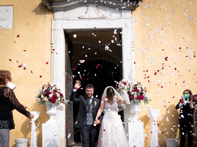 Il matrimonio di Vittorio e Isabella a Carrara, Massa Carrara 10