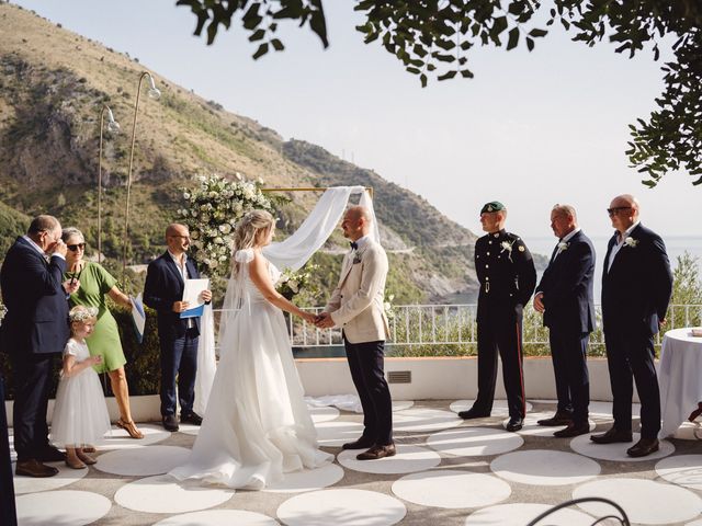 Il matrimonio di Georgina e Elliot a Maratea, Potenza 29