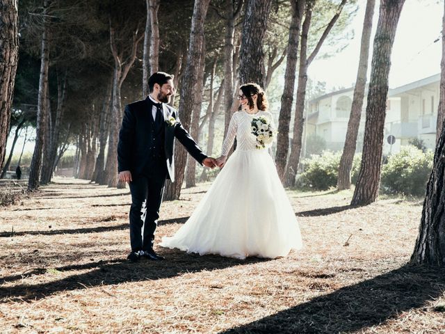 Il matrimonio di Davide e Michela a Silvi, Teramo 15