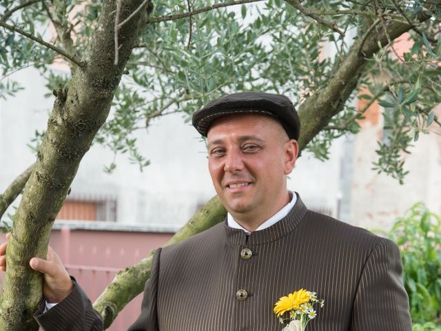 Il matrimonio di Andrea e Leila a Oleggio, Novara 3
