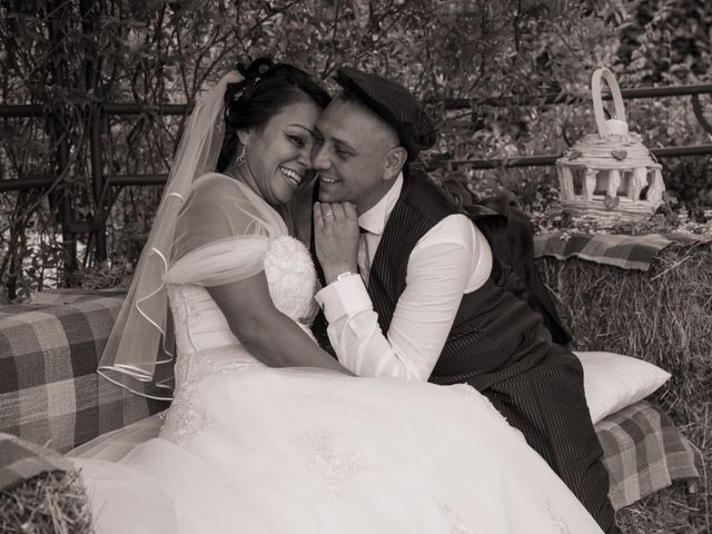 Il matrimonio di Andrea e Leila a Oleggio, Novara 22