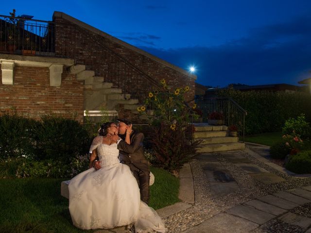 Il matrimonio di Andrea e Leila a Oleggio, Novara 26