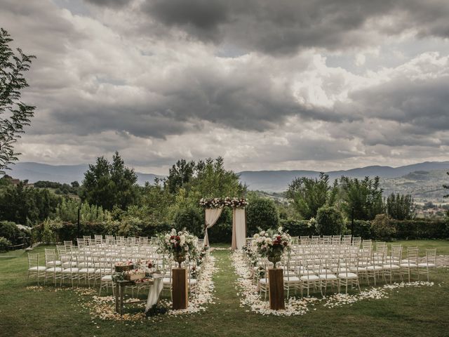 Il matrimonio di Alessandro e Loredana a Poppi, Arezzo 3