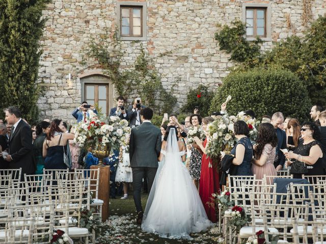 Il matrimonio di Alessandro e Loredana a Poppi, Arezzo 44