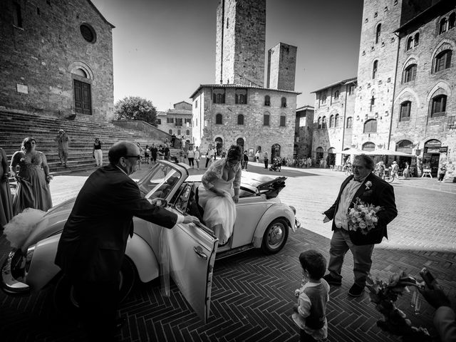 Il matrimonio di Rocco e Lisa a San Gimignano, Siena 14