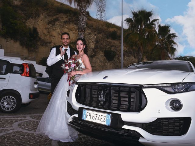 Il matrimonio di Daniele e Michela a Pozzuoli, Napoli 1