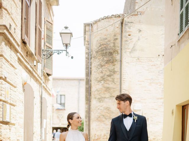 Il matrimonio di Matteo e Alessia a Collecorvino, Pescara 181