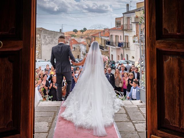 Il matrimonio di Antonio e Rossella a Casalnuovo Monterotaro, Foggia 29