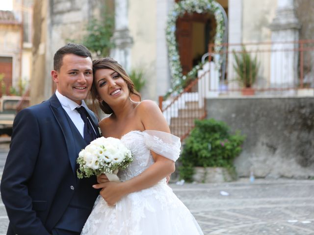 Il matrimonio di Antonella e Nicodemo a Cirò, Crotone 22