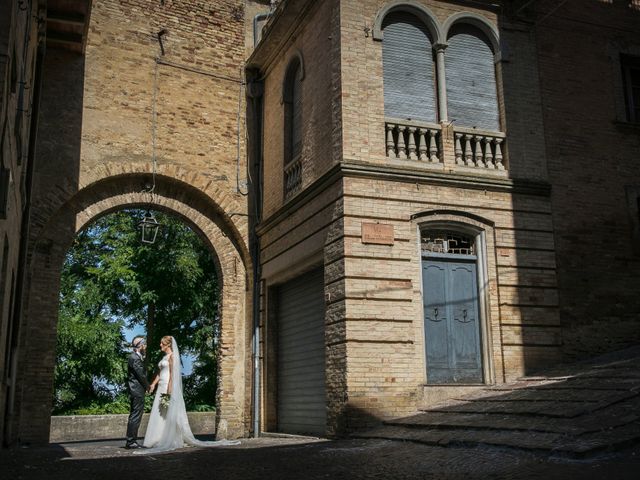 Il matrimonio di Eugenio e Antonella a Acquaviva Picena, Ascoli Piceno 30