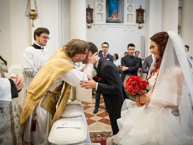Il matrimonio di Valentina e Matteo a San Clemente, Rimini 41