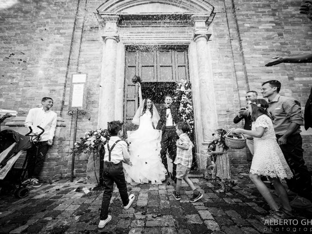 Il matrimonio di Valentina e Matteo a San Clemente, Rimini 57
