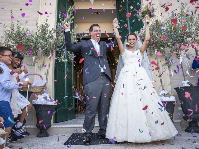 Il matrimonio di Alessandro e Maria Elisa a Cupra Marittima, Ascoli Piceno 21