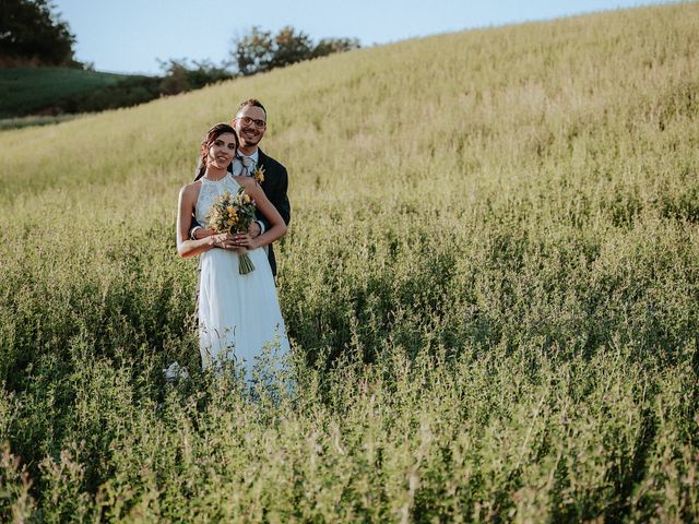 Il matrimonio di Giovanni e Laria a Castel San Pietro Terme, Bologna 28