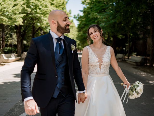 Il matrimonio di GIovanni e Silvia a Silvi, Teramo 141
